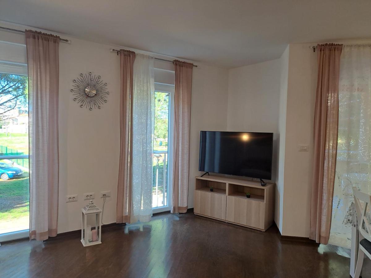 Centar Edda Joakima Rakovca 7 E 52470-umag Appartement *