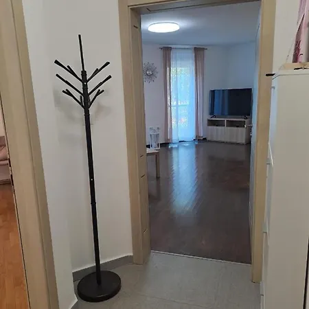 Apart Centar Umag Edda Joakima Rakovca 7 E 52470-Umag Exterior photo