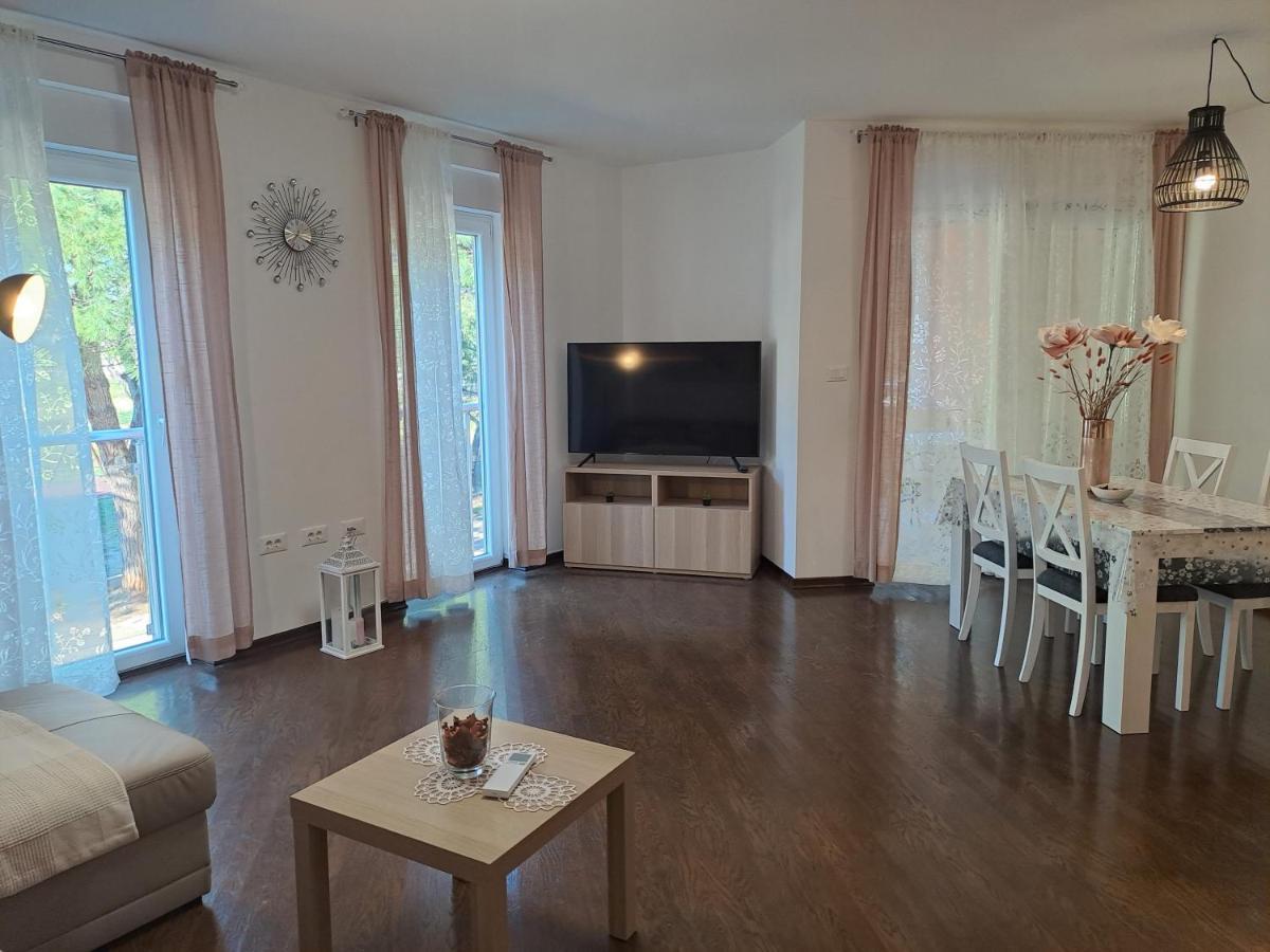 Lägenhet Centar Edda Joakima Rakovca 7 E 52470-umag